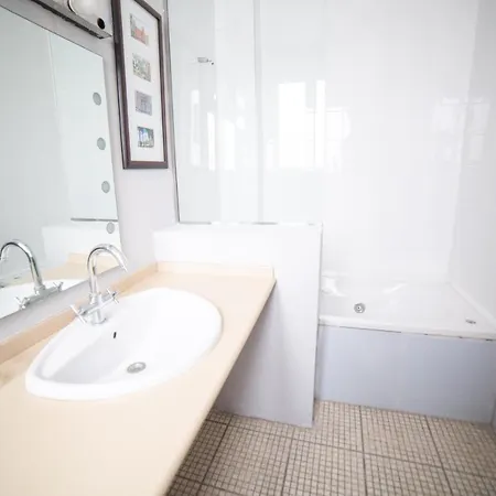 Holiday home Casa Xanadu - 6 Bedroom Andalusian With Terraces *